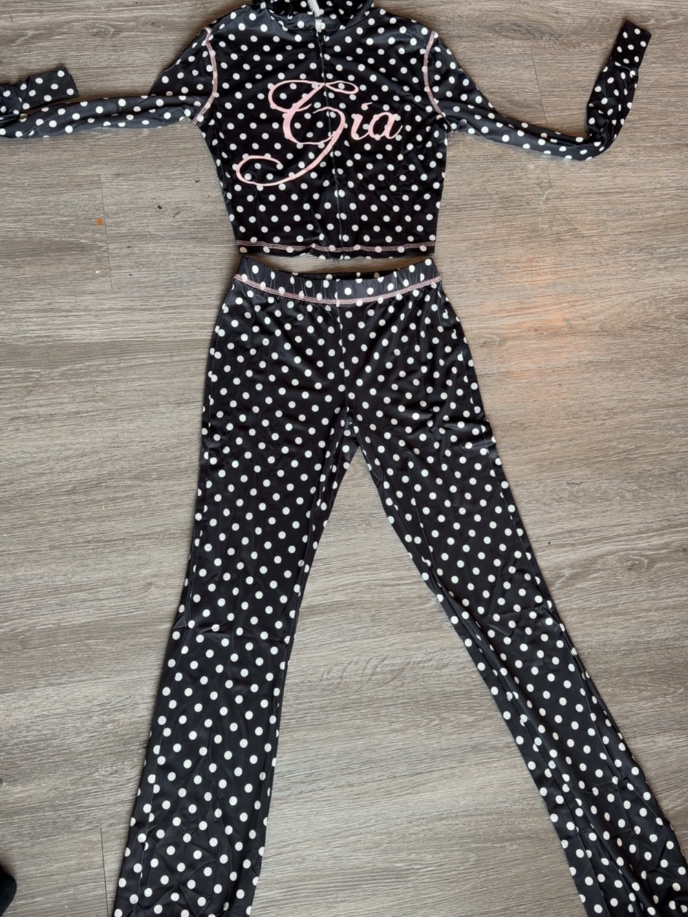 Black & White Polka Dot Set with Pink Trim Gia set